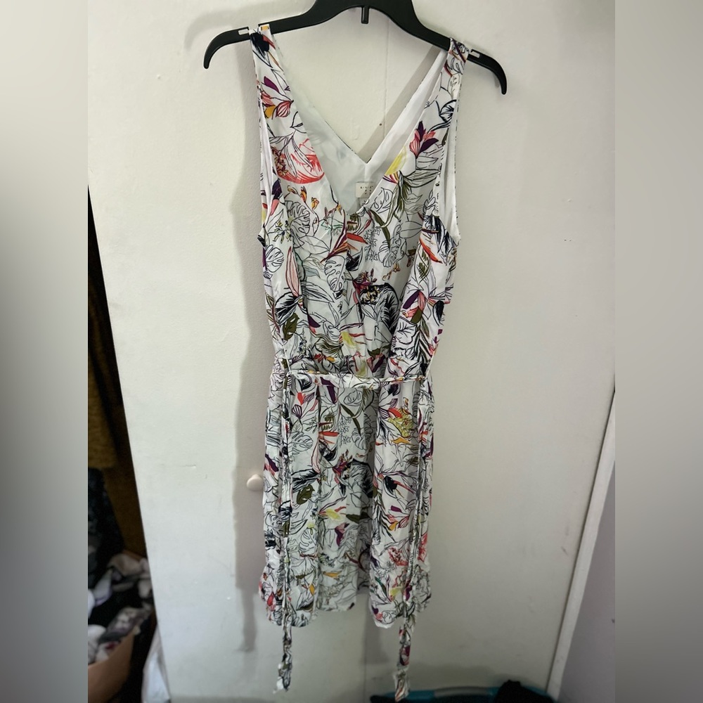 Size Large Women’s Dress, New without tags